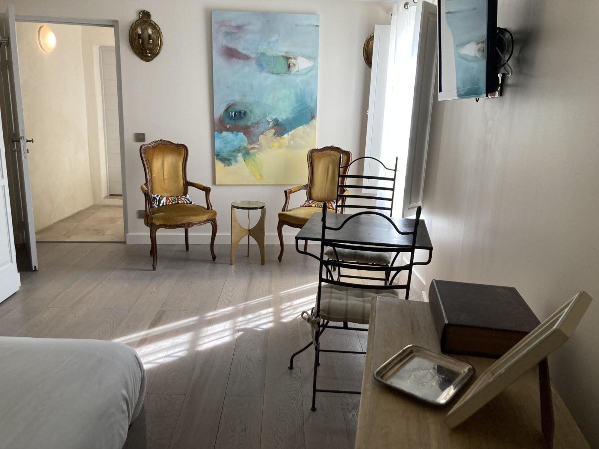 La Maison Des Augustins 4 Stars Spa Et Fitness Avignon Kamer foto