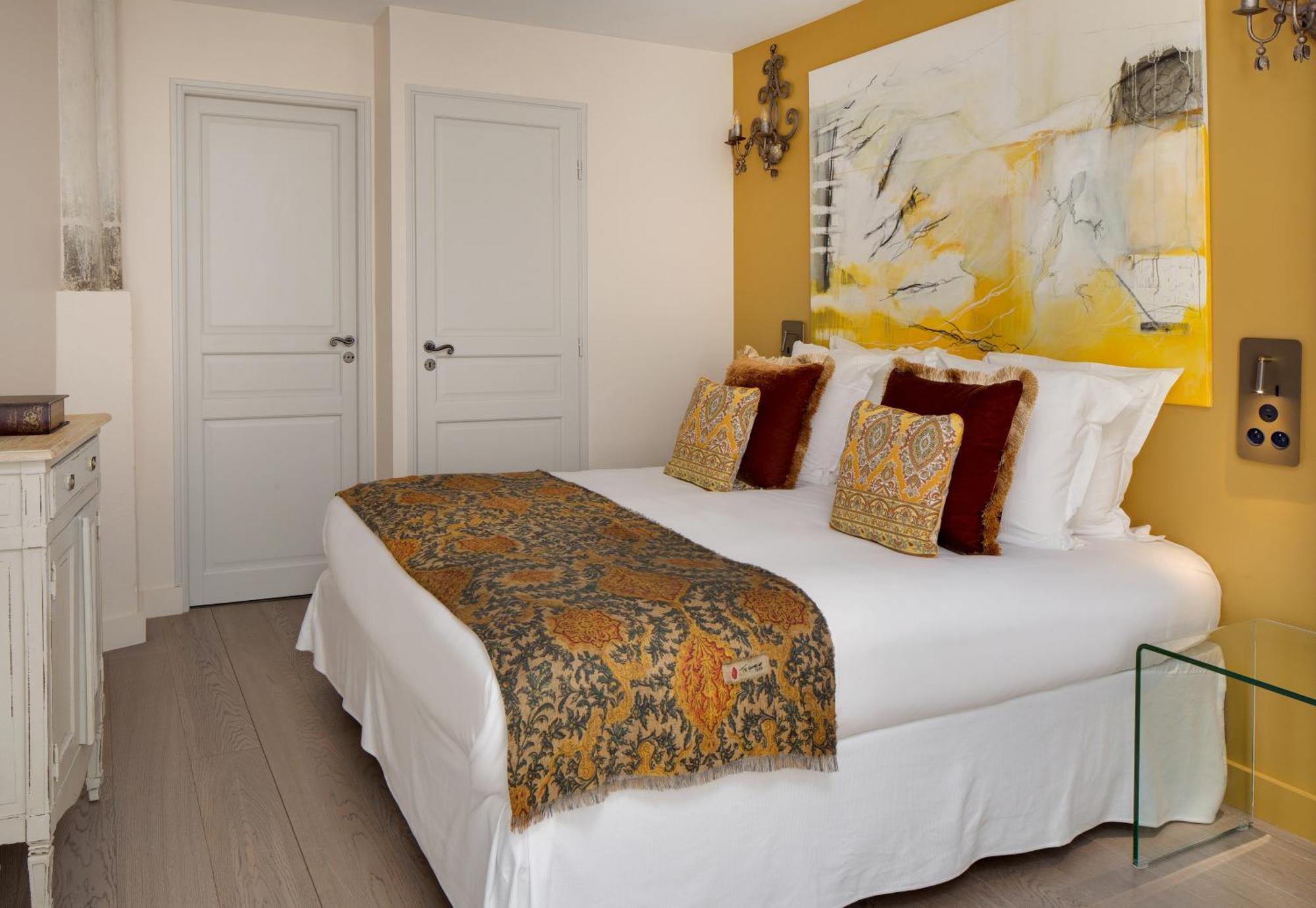 La Maison Des Augustins 4 Stars Spa Et Fitness Avignon Buitenkant foto
