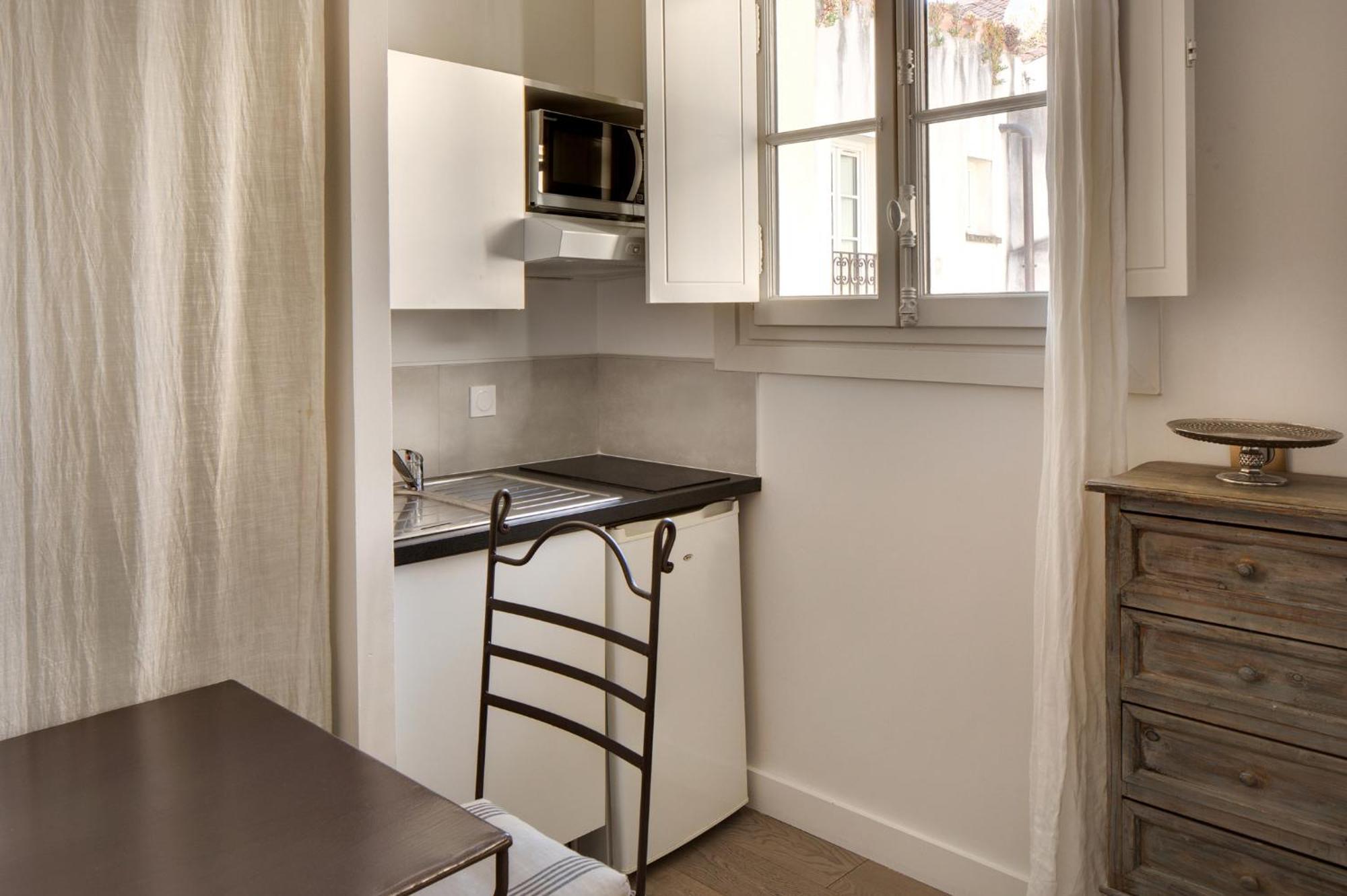 La Maison Des Augustins 4 Stars Spa Et Fitness Avignon Kamer foto